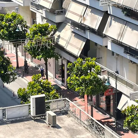View Rooftop Nest Апартаменты Лариса