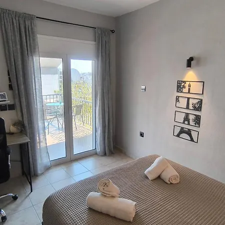View Rooftop Nest