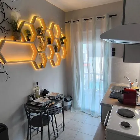 View Rooftop Nest Апартаменты Лариса